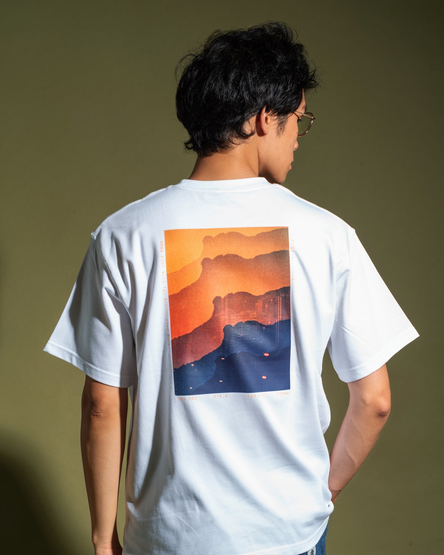 十八區菲林重曝圖案Tee (黃大仙．獅子山)